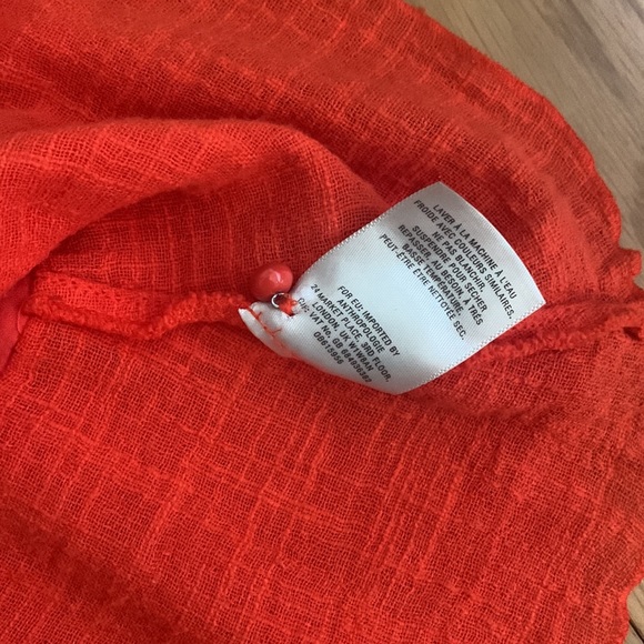 Ruffled Top - Picture 3 of 5